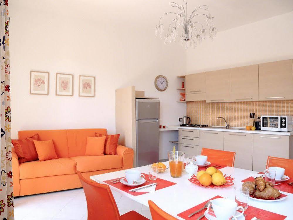 Taonasi Taormina Apartments Экстерьер фото