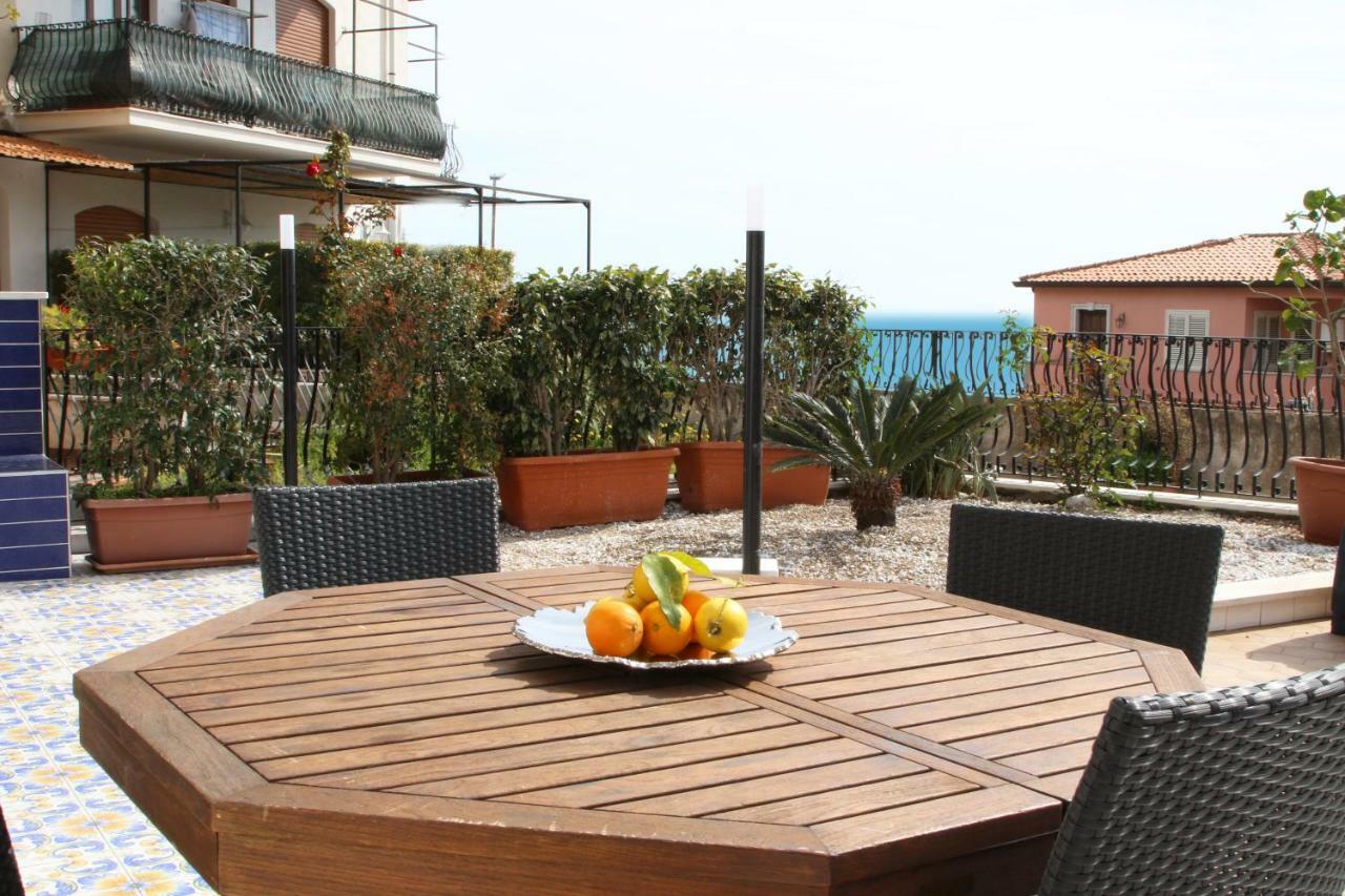 Taonasi Taormina Apartments Экстерьер фото